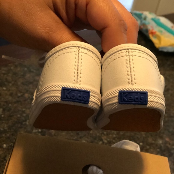 SOLD Keds - Picture 7 of 7